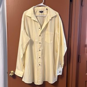 Van Huesen Long-Sleeve Dress Shirt